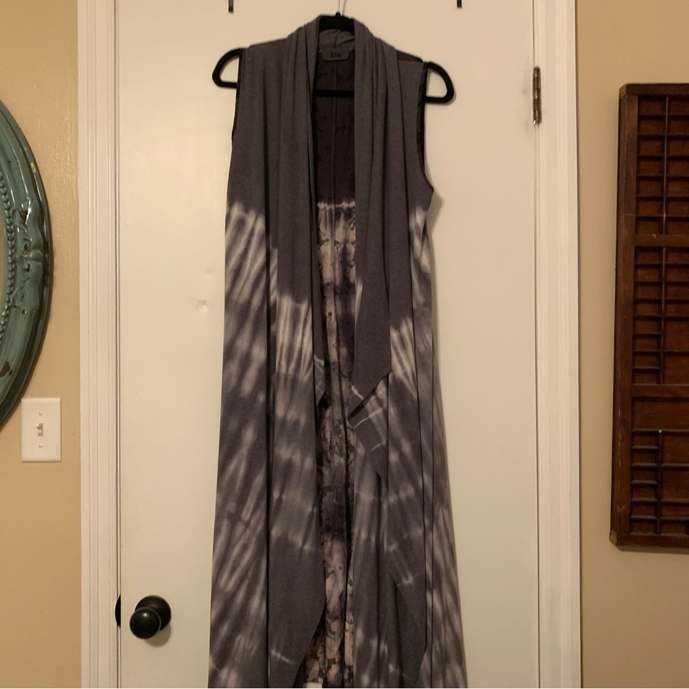 Sia Apparel Long Duster Kimono Size Medium